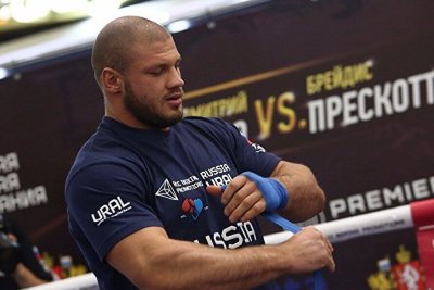 Российский спортсмен добровольно расторг контракт UFC