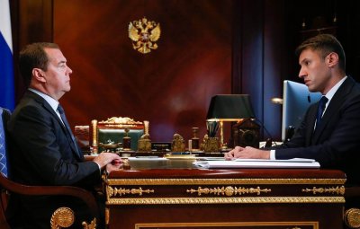 Дмитрий Медведев и Александр Плутник обсудили понижение тарифной ставки по ипотечным кредитам