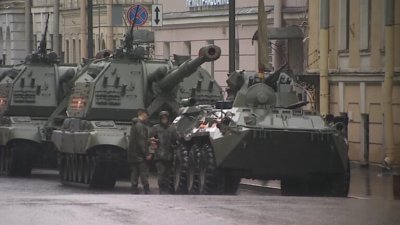 Санкт-Петербург готовится к главному параду года