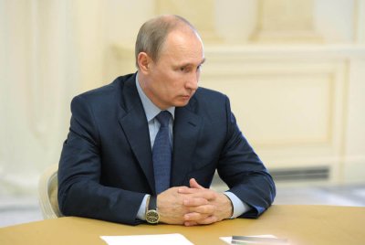 Путин приказал оказать помочь в борьбе с пожара