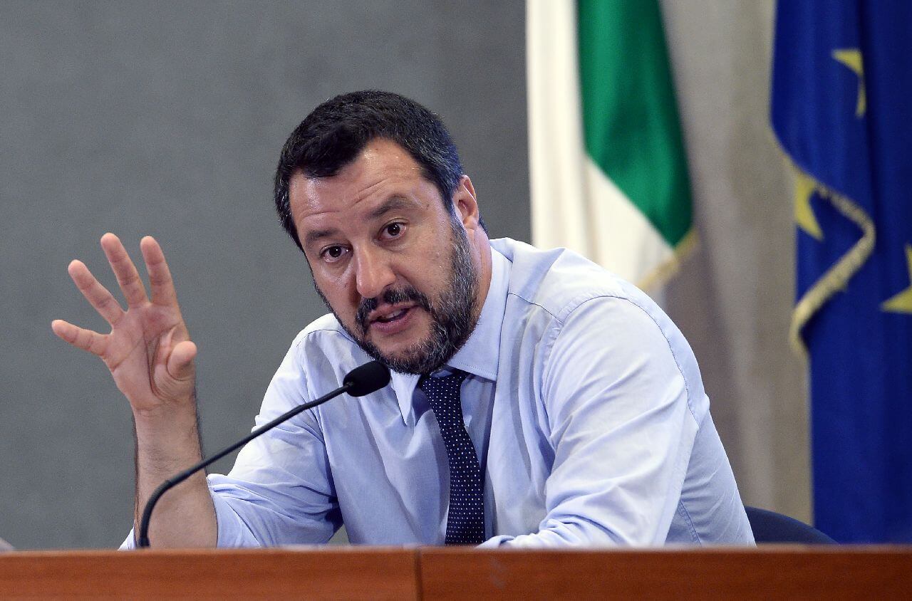 Сальвини сообщает о проблемах в правительстве Италии