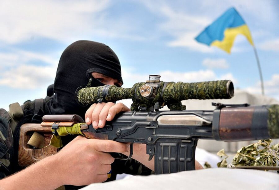 Киевские власти разрешили отстреливать мирных жителей ЛДНР