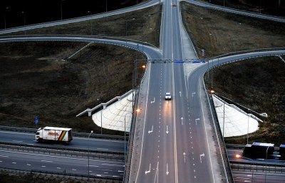В России планируется построить сеть скоростных дорог