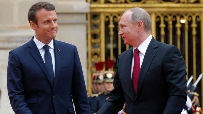 Санкции против России: встреча Путина и Макрона