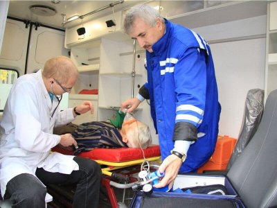 Первая медицинская помощь: Путин пообещал, что инфарктов станет меньше