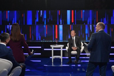 Медведев избавляется от старых порядков