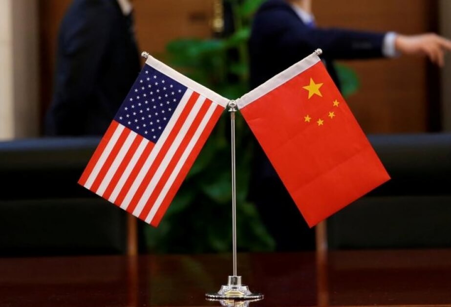 Торговая сделка между США и Китаем вступила в силу
