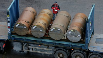 "Зеленые" боятся урановых хвостов, которые привозят из Европы в Россию