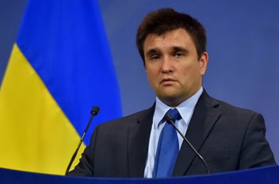 Украина пытается внести коррективы в минские соглашения