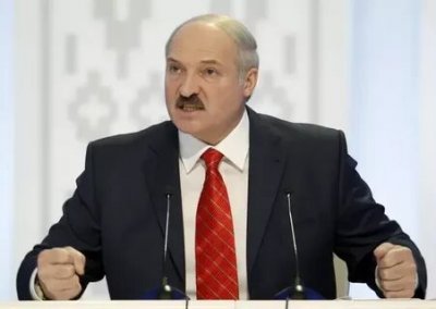 Лукашенко обвиняет Россию в завышенных ценах на нефть