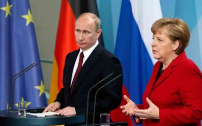 Путин сказал, что его встреча с Меркель была полезной и содержательной