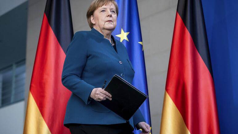 Меркель ушла на карантин