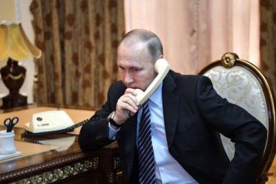 Между Путиным и Макроном состоялся очередной телефонный разговор