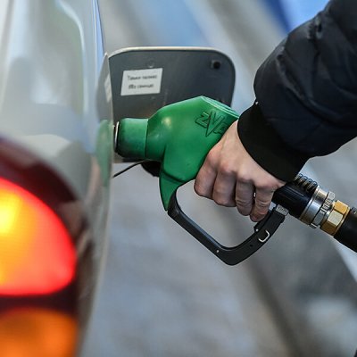 Стоимость бензина в России за последнюю неделю снизилась