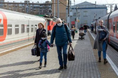 Из-за снижения пассажиропотока в РЖД уже отменили более 100 поездов