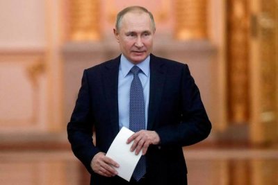 Путин отправил поздравления лидерам стран