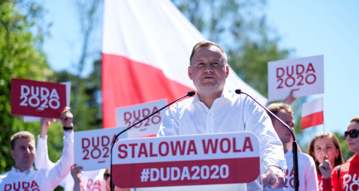 Выборам в Польше предрекают второй этап
