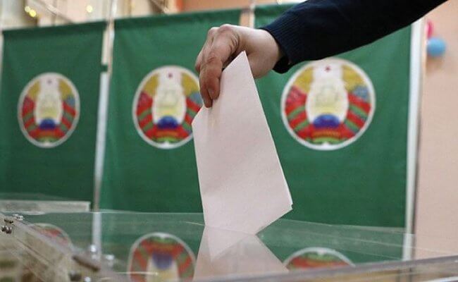Для участия в выборах на пост президента Беларуси прошли пять кандидатов