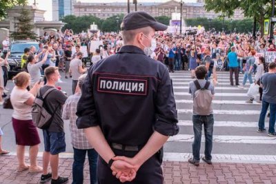 В Хабаровске продолжаются массовые протесты: сегодня на улицы города в поддержку Сергея Фургала вышло более 6,5 тыс. людей