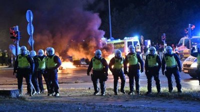 В Швеции продолжаются массовые беспорядки после сожжения Корана