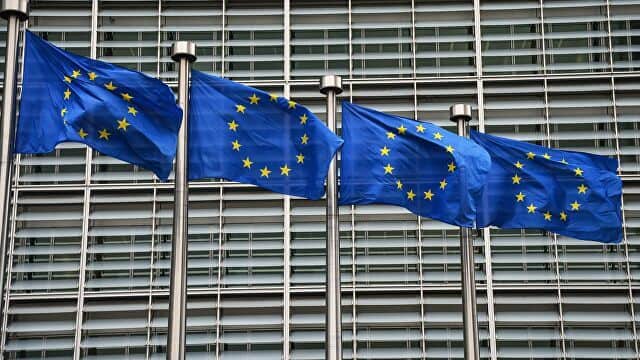 ЕС ввел очередной пакет санкций в адрес России и Китая