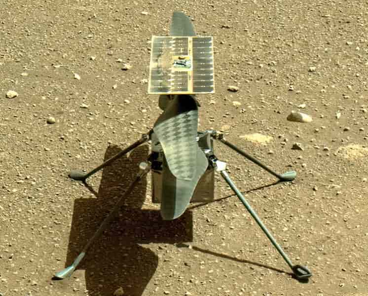 Сегодня НАСА совершит первый полет на Марсе