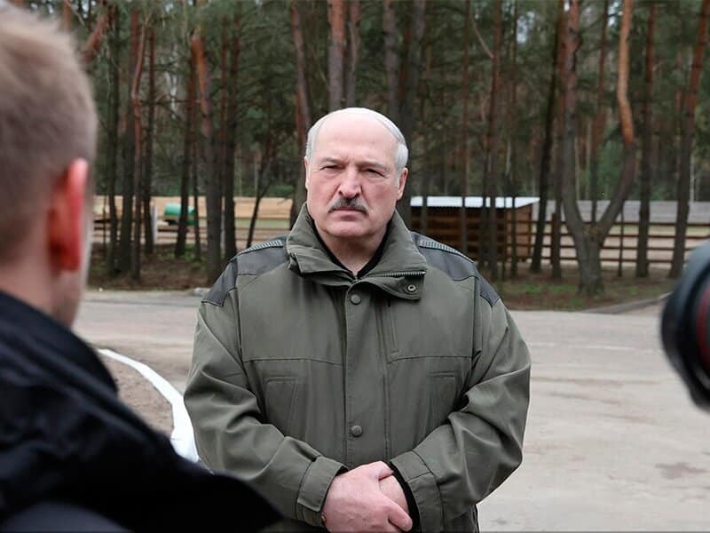 Лукашенко знает кто заказчик покушения на его жизнь