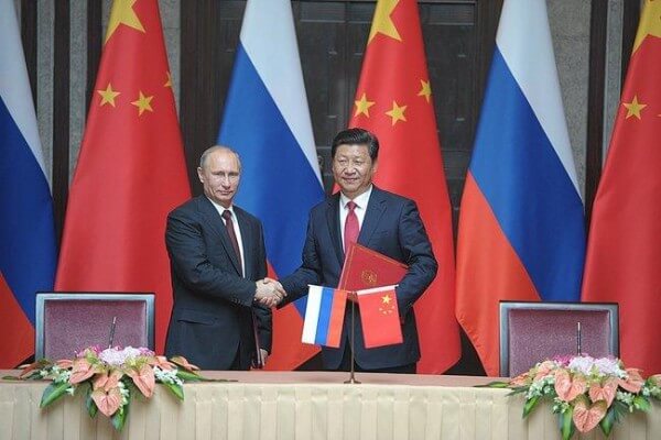 Россия и Китай продлили действие договора о дружбе и сотрудничестве