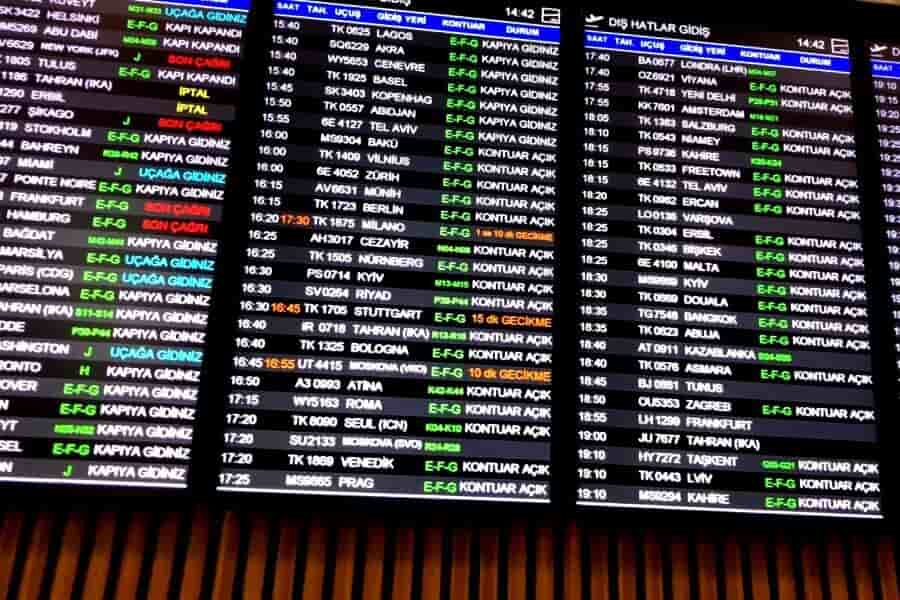 Власти Египта приняли решение запустить рейсы между курортами и достопримечательностями страны