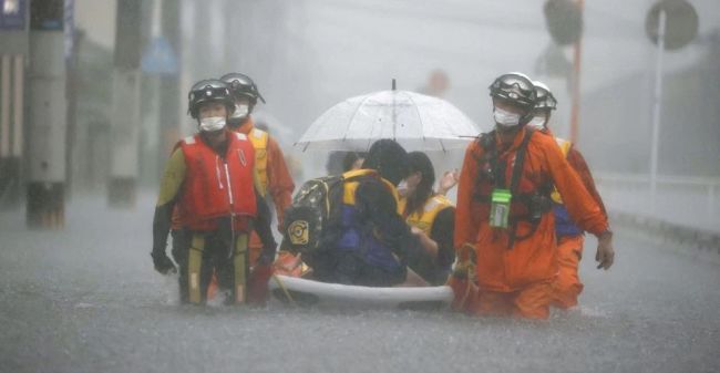 В Японии из-за ливней эвакуировали 1,7 млн. людей