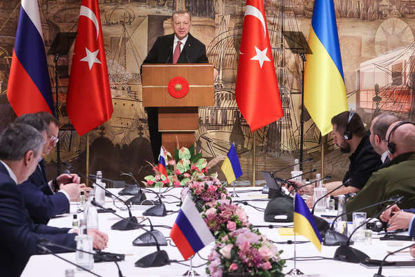 Как прошли переговоры между Россией и Украиной в Стамбуле