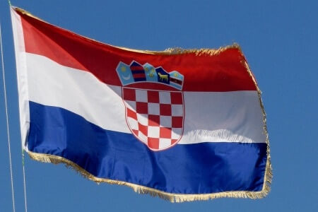 Президент Хорватии не хочет видеть новые страны в составе НАТО