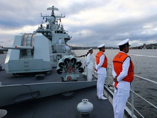 Китай начал военные учения в Южно-Китайском море
