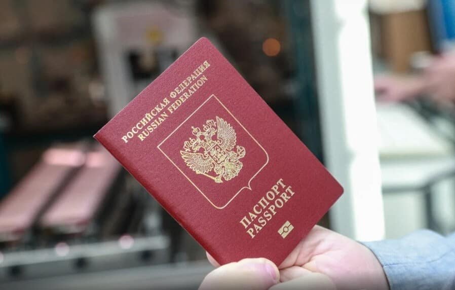 Латвия поддержала запрет на выдачу виз для России