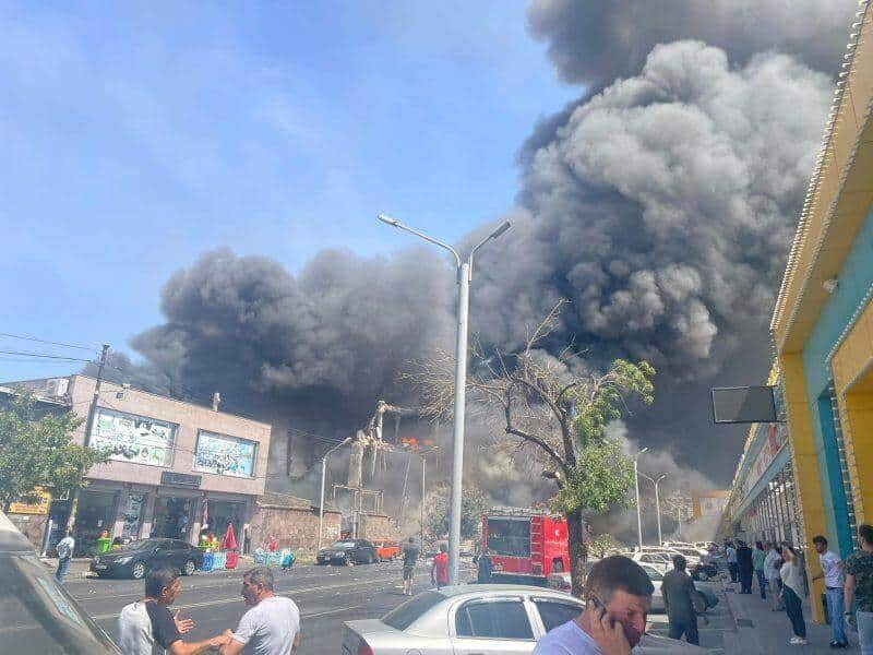 В торговом центре Еревана произошел взрыв