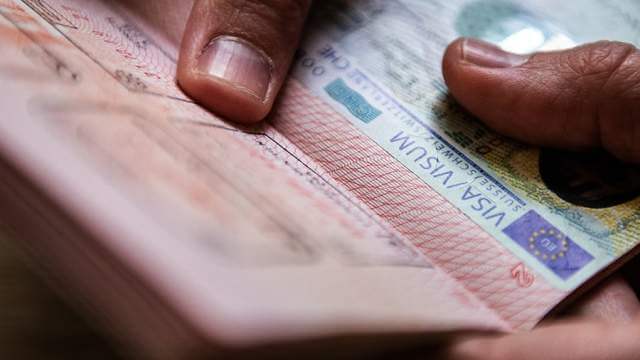 Сумма шенгенской визы для россиян увеличится до 80 евро
