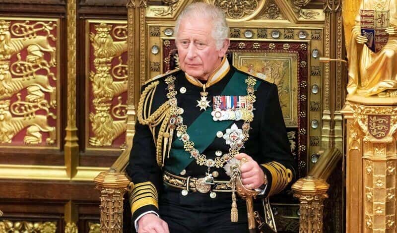 Король Карл III официально занял престол Великобритании
