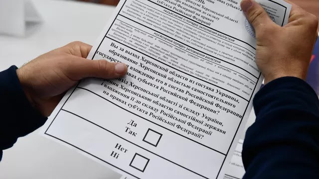 На Украине проходит референдум
