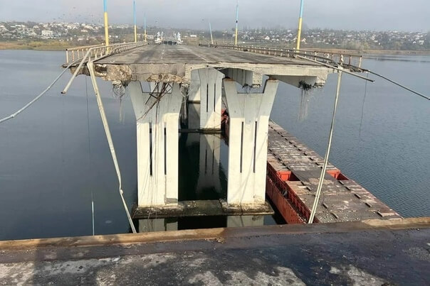 Корреспонденты рассказывают о подрыве Антоновского моста