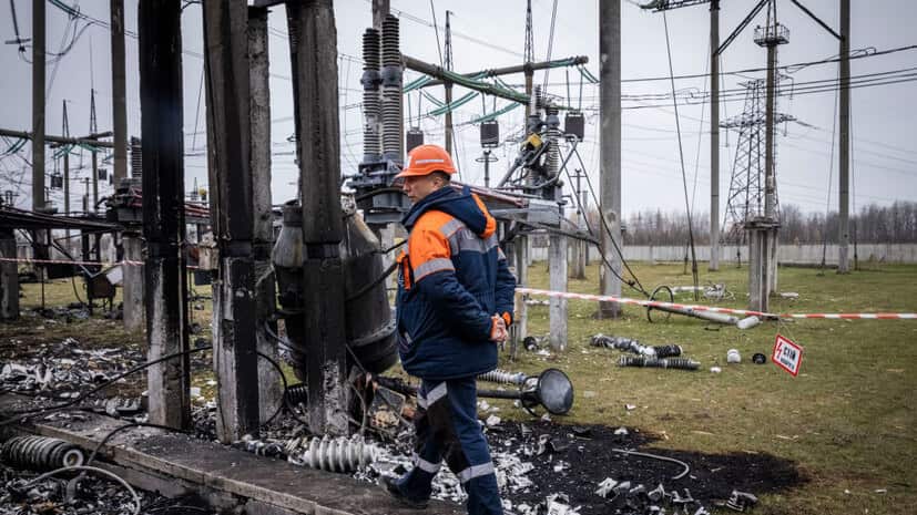 Почти 50% объектов энергетики Украины выведено из строя