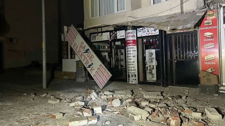 Турция пострадала от землетрясения магнитудой 6.0