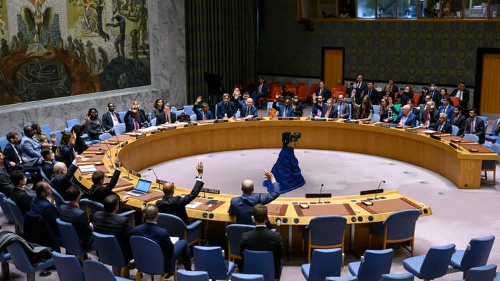 Россию хотят, но не могут выгнать из Совбеза ООН