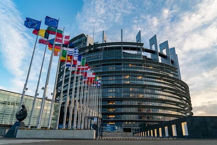 Европарламент увеличивает производство боеприпасов