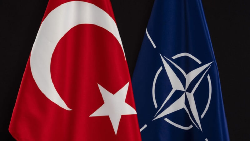 Турция возьмет командование силами НАТО в Косово