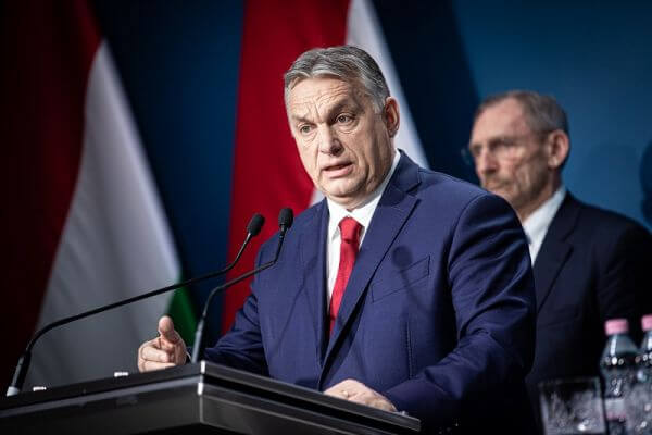 Венгрия примет участие в переговорах о формуле мира в Украине