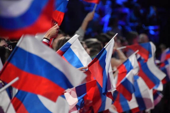 Российских спортсменов бойкотируют, хотя УЕФА разрешили выступать